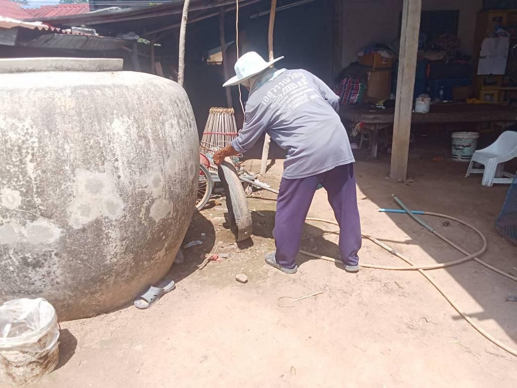 1579610-Copy